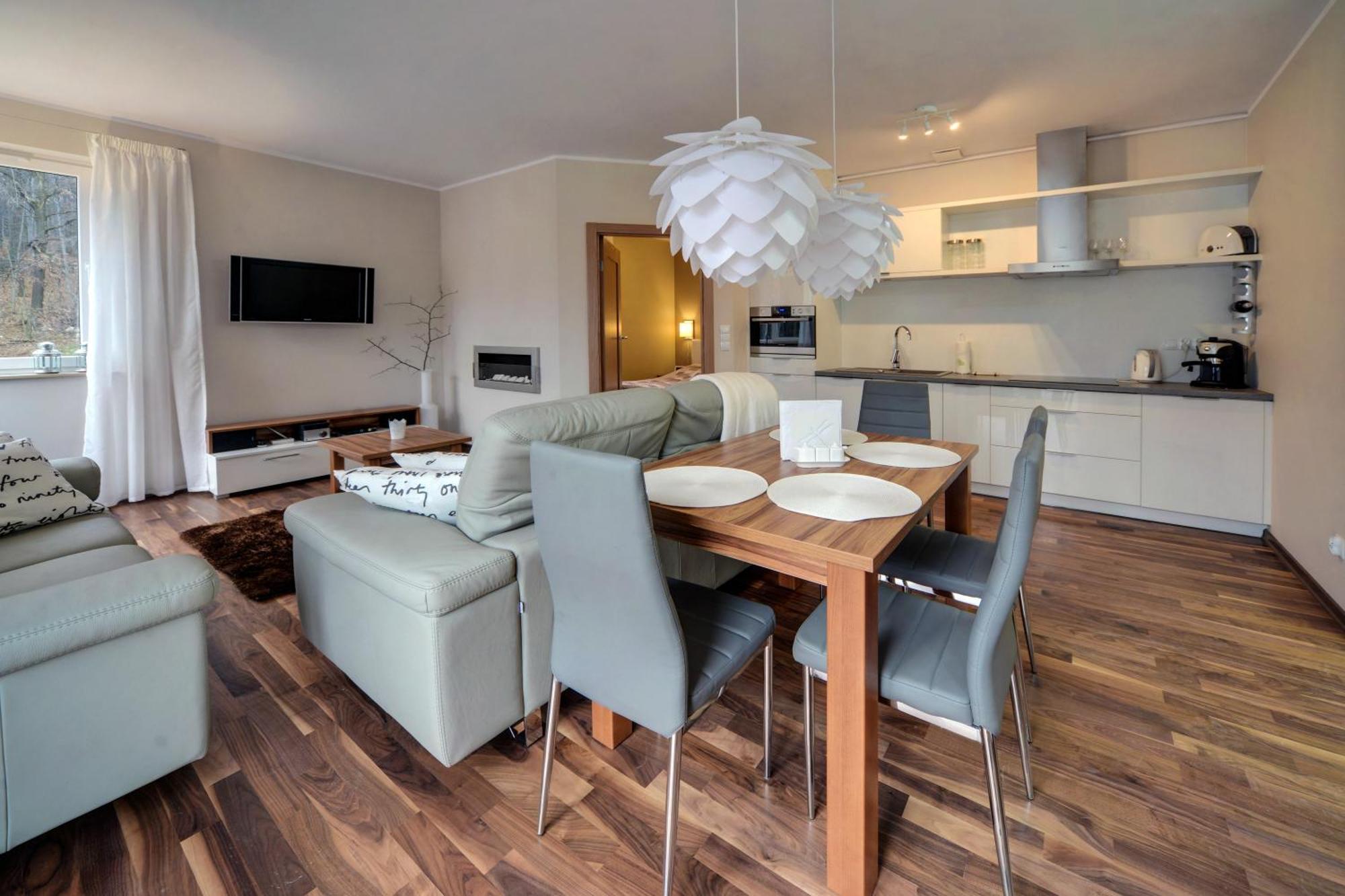 Stonowane I Eleganckie Apartamenty Sun Seasons 24 W Swieradowie Zdroju By Noclegi Renters Świeradów-Zdrój 客房 照片